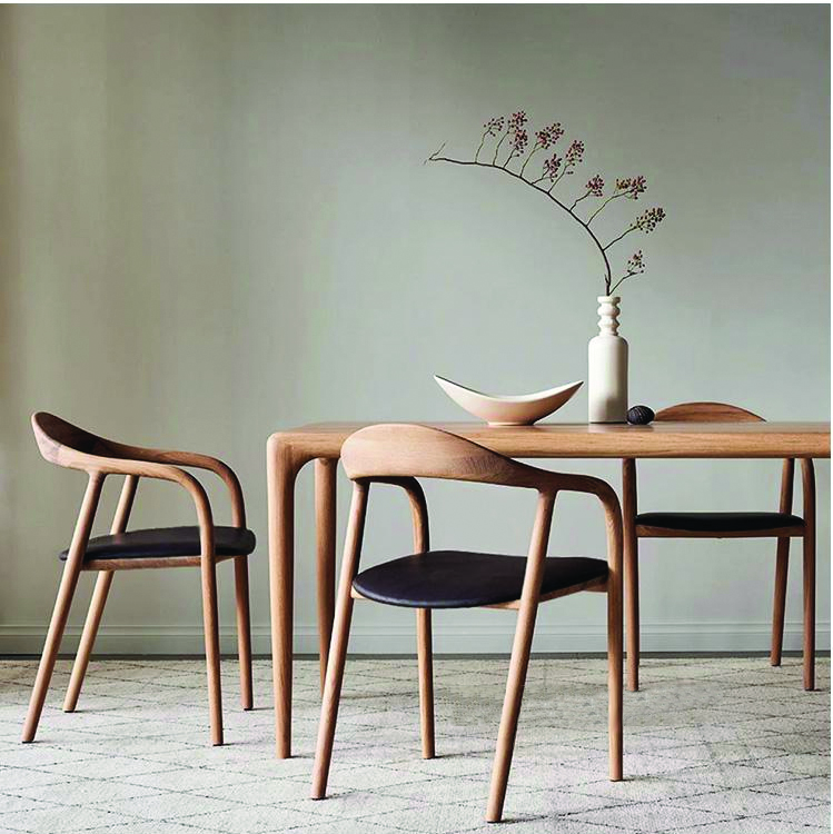 chaises branches claires